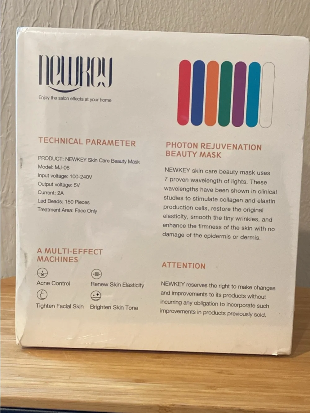 NWT Red Light Therapy LED Face Mask for Women Skincare